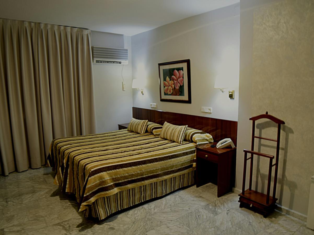 Hotel Mercedes Aranjuez Eksteriør bilde