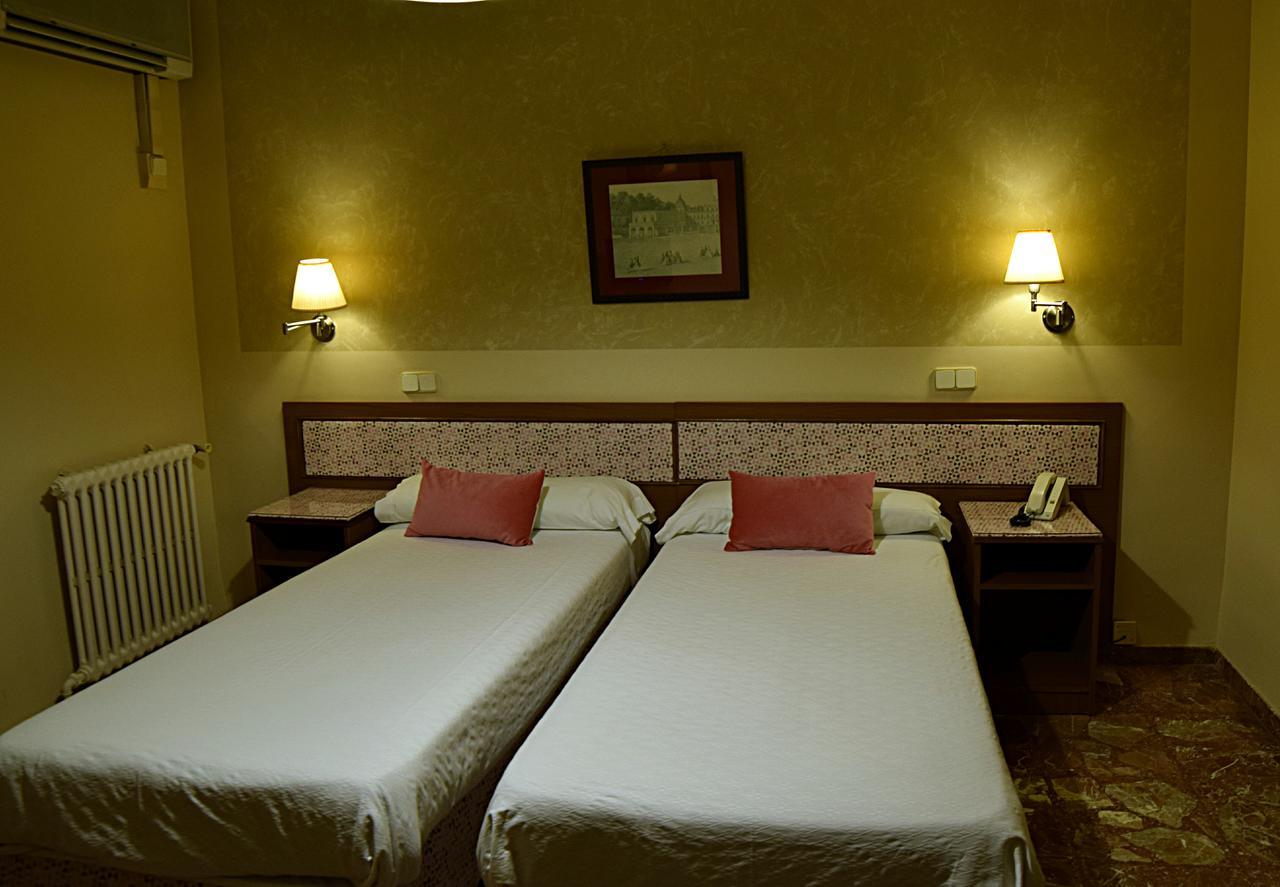 Hotel Mercedes Aranjuez Eksteriør bilde