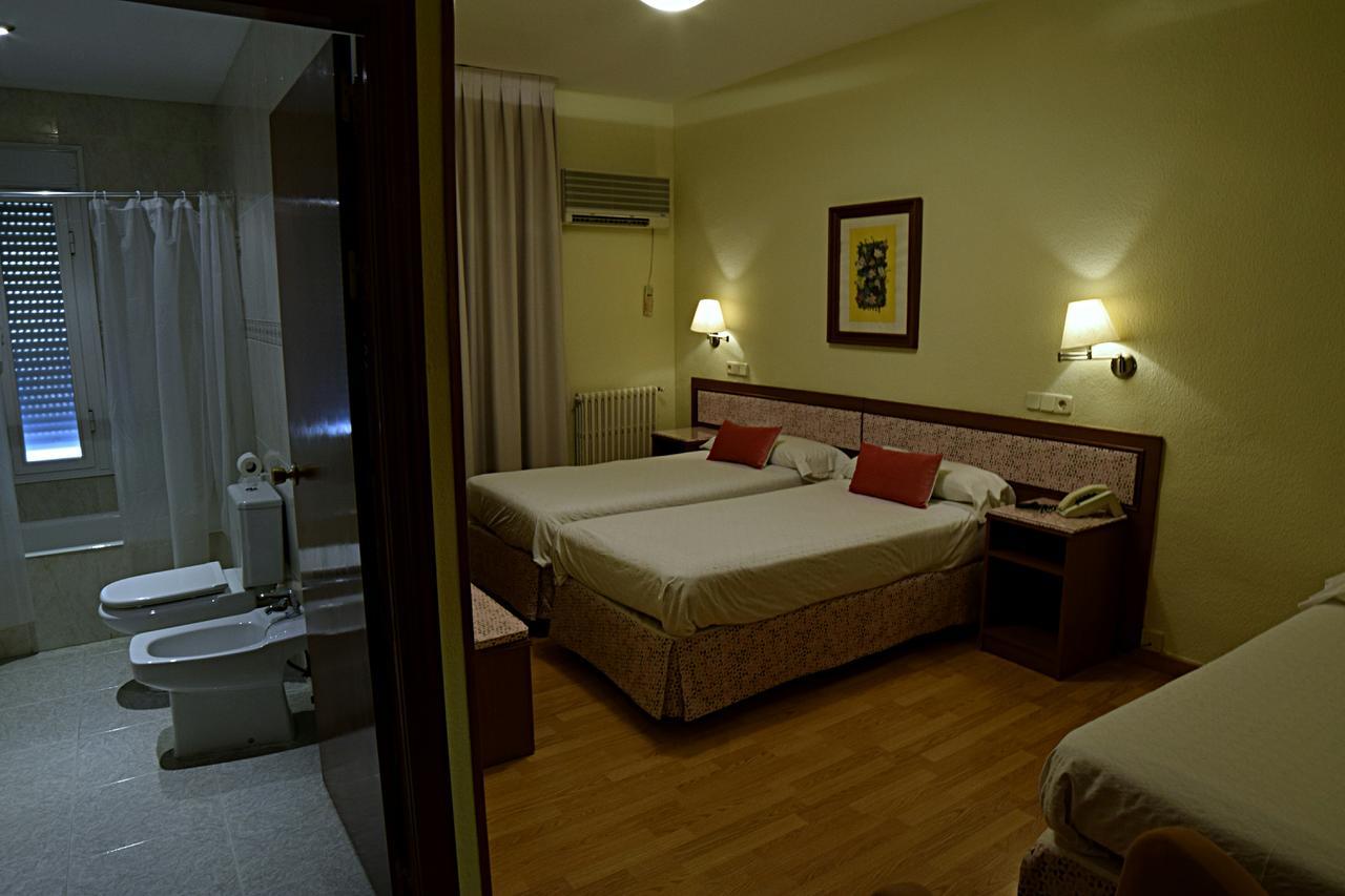 Hotel Mercedes Aranjuez Eksteriør bilde